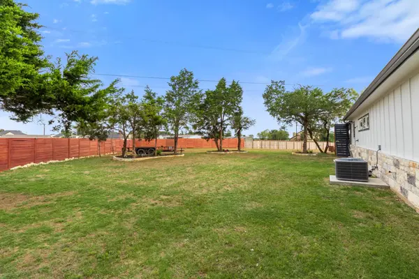 123 Zacate ST, Elgin, TX 78621