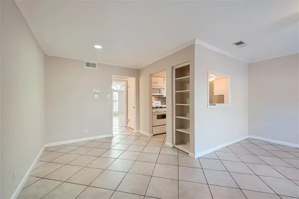 7920 Rockwood LN #203, Austin, TX 78757