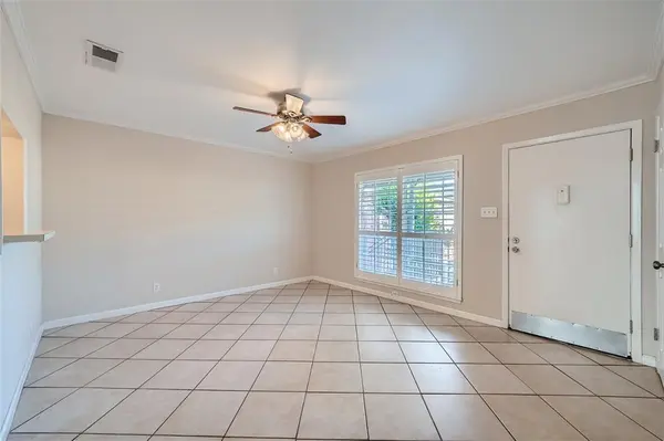 7920 Rockwood LN #203, Austin, TX 78757