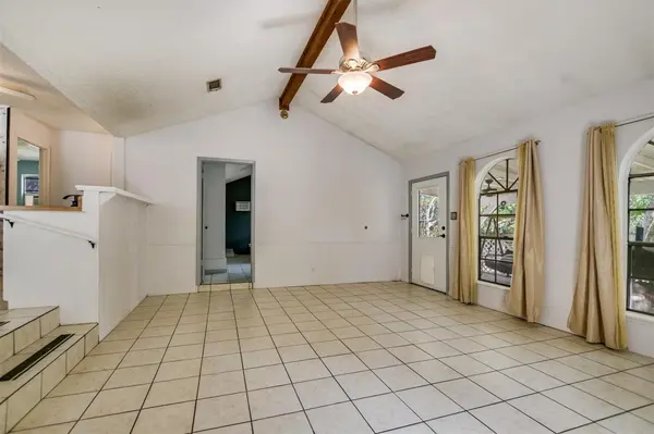 304 Lea LN, Wimberley, TX 78676