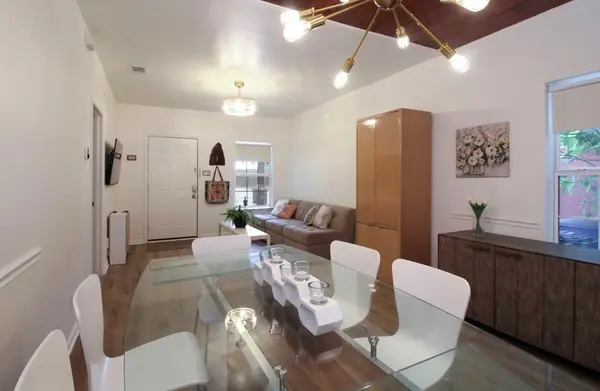 5411 Hudson ST, Austin, TX 78721