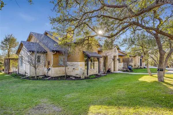 335 Beulah LN, Dripping Springs, TX 78620