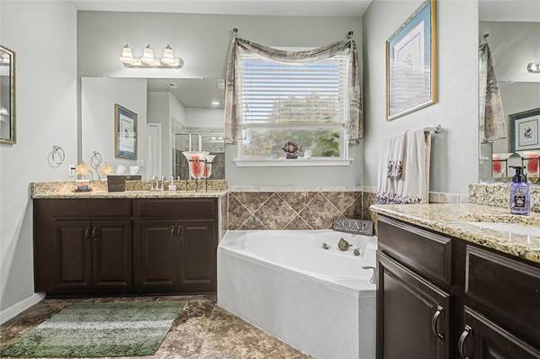 2749 Santa Ana LN, Round Rock, TX 78665