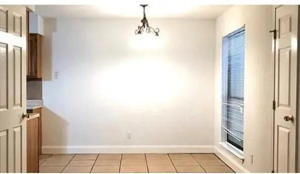 7001 Oak Meadow CIR #B, Austin, TX 78736
