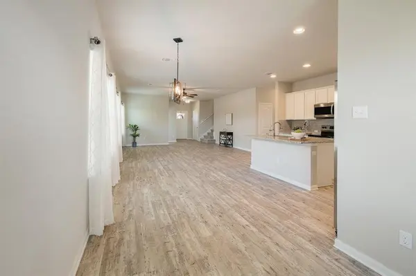 460 Galway Bay LN, Georgetown, TX 78626