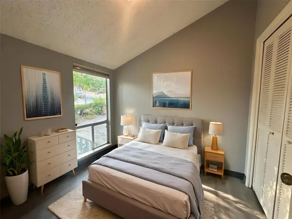 2206 Trailside DR #302, Austin, TX 78704
