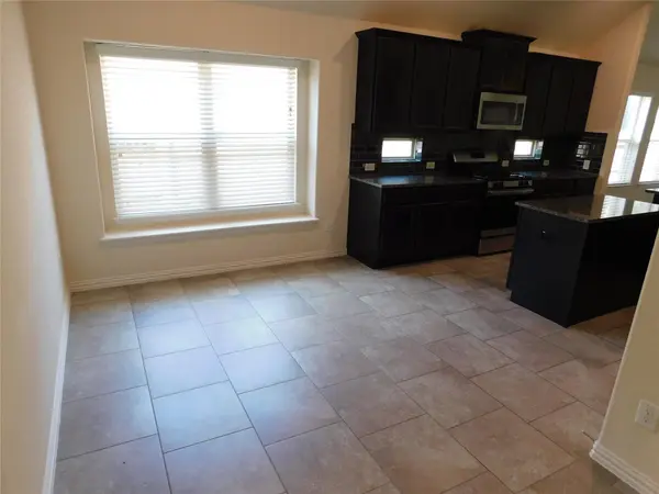 3636 Bainbridge ST, Round Rock, TX 78681