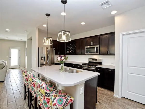 7917 Beacon Knob WAY, Austin, TX 78744