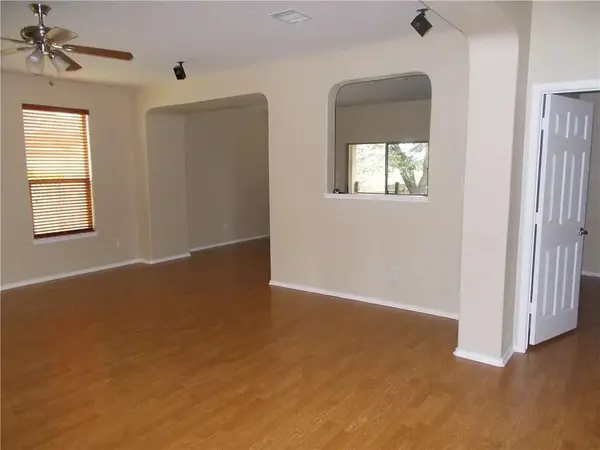 2207 Old Sterling RD, Cedar Park, TX 78613