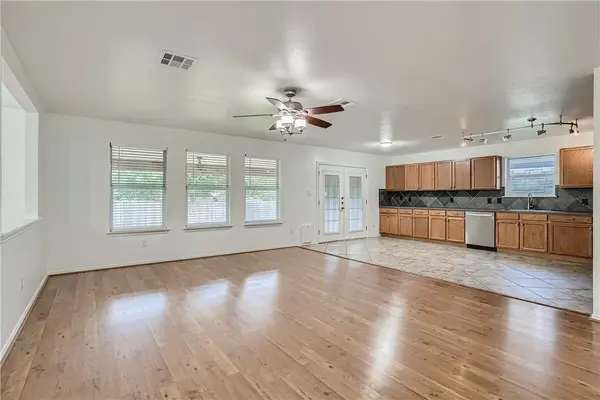 1105 Fox Sparrow CV, Pflugerville, TX 78660