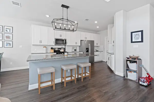 209 Birkshire DR #a, Georgetown, TX 78626