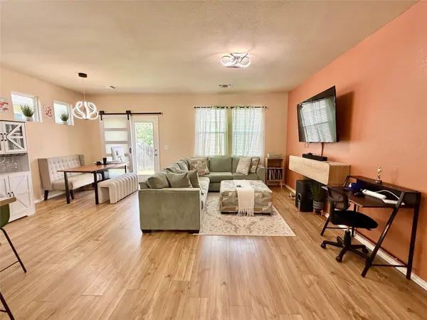 2711 Acopio BND #30, Austin, TX 78745