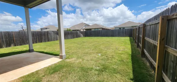 308 Los Olives LN, Liberty Hill, TX 78642
