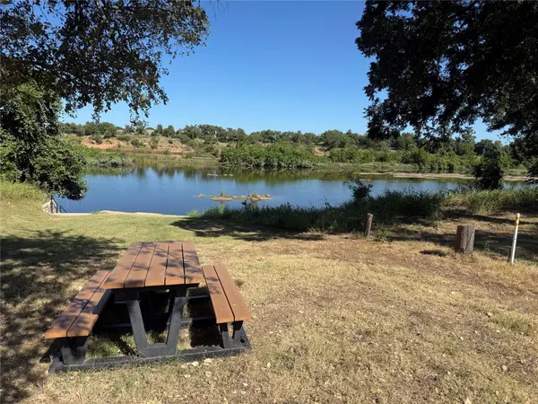 Lot #496 Driftwood LN, Cottonwood Shores, TX 78657