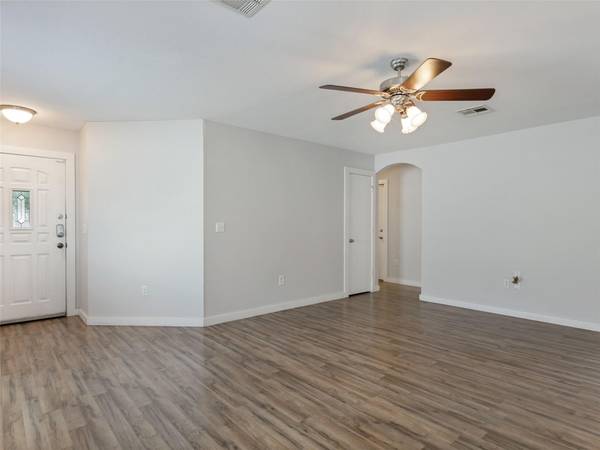 1429 Poppy Seed LN, Austin, TX 78741