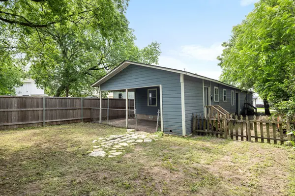 918 E 50, Austin, TX 78751