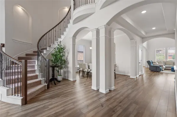 130 Wild Pecan LOOP, Buda, TX 78610