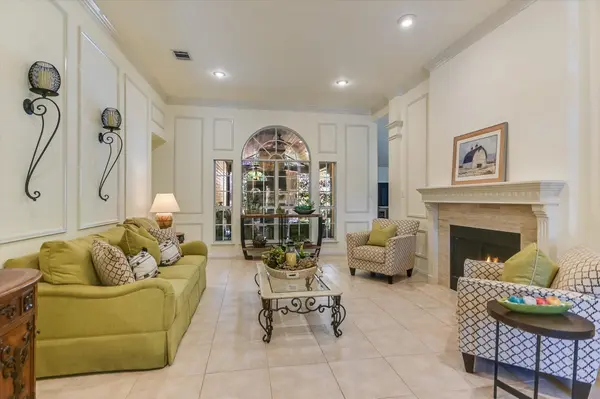 901 Rock Spring CV, Round Rock, TX 78681