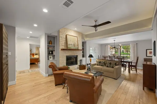 205 Copperleaf RD, Lakeway, TX 78734