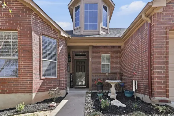 2157 Paradise Ridge DR, Round Rock, TX 78665