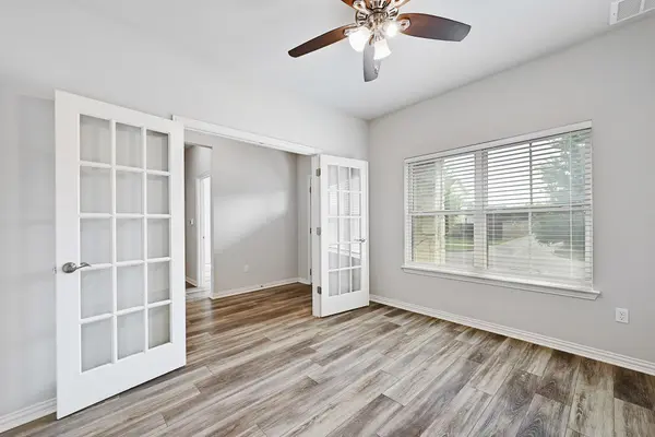 8816 Mina DR, Austin, TX 78747