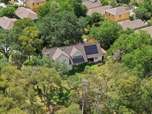 2907 Cameron LOOP, Austin, TX 78745