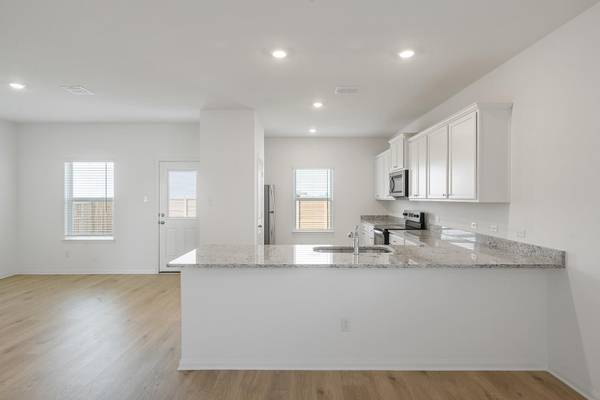 116 Wirepass CRST, Jarrell, TX 76537