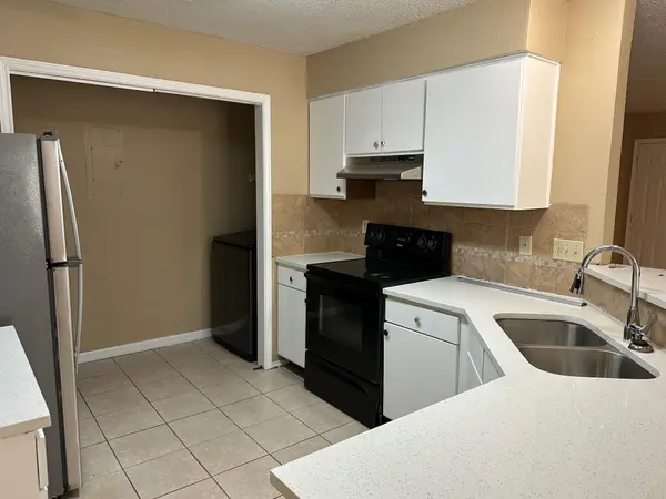 4300 Duval RD #B, Austin, TX 78759