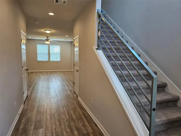 128 Munk LN, Leander, TX 78641