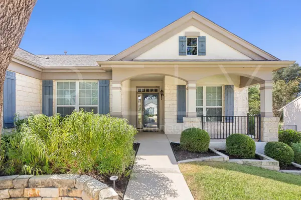 808 Armstrong DR, Georgetown, TX 78633