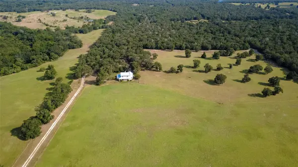 Address not disclosed, Lexington, TX 78947