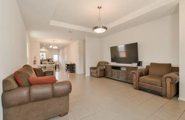 120 Palm DR, Buda, TX 78610