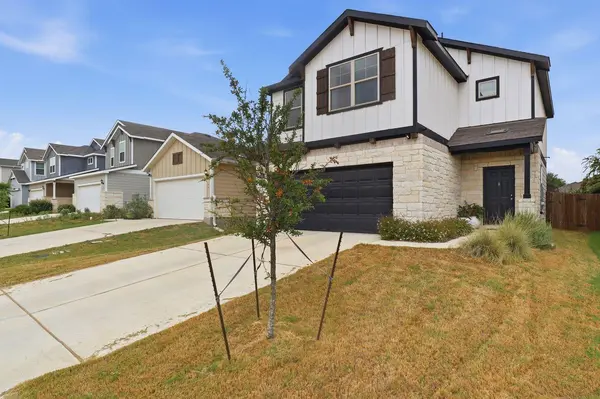 39 Pacific Loon ST, Leander, TX 78641