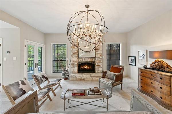 601 Westlake DR,  West Lake Hills,  TX 78746