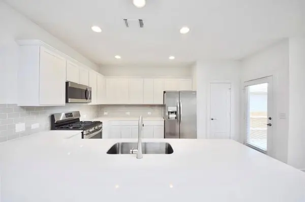 10307 Norshire LN, Austin, TX 78754
