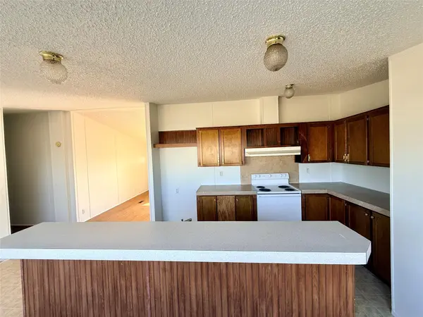 414 Avenue F, Lexington, TX 78947