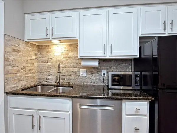 4209 Burnet RD #101, Austin, TX 78756