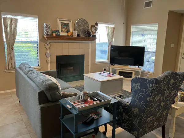 904 Cottonwood CV, Cedar Park, TX 78613