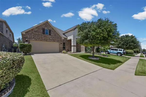 905 Bliss LN, Leander, TX 78641