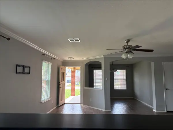 1034 W South ST, Leander, TX 78641