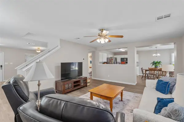 4010 Kings Canyon DR, Taylor, TX 76574