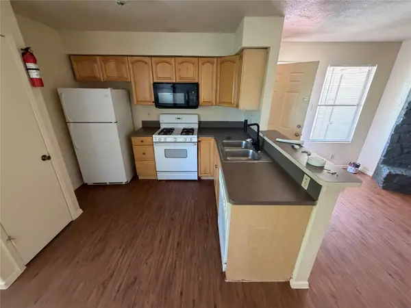 2203 Leah CV #D, Austin, TX 78748