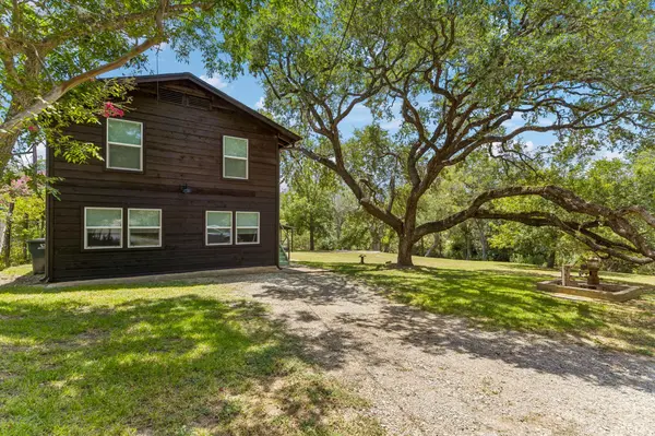 1600 Flite Acres RD, Wimberley, TX 78676