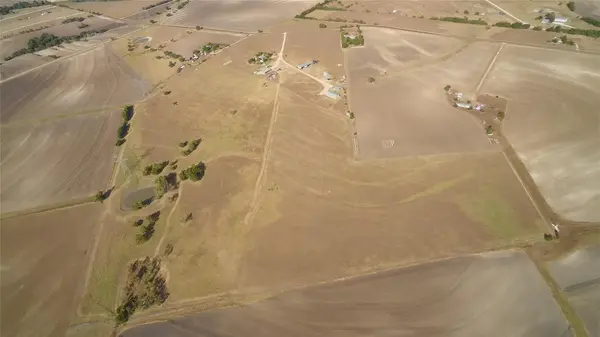 1351 CR 320, Granger, TX 76530