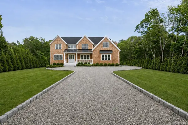 34 Old Main RD, Quogue, NY 11959