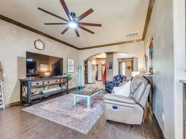 12405 Heathfield LN, Oklahoma City, OK 73173