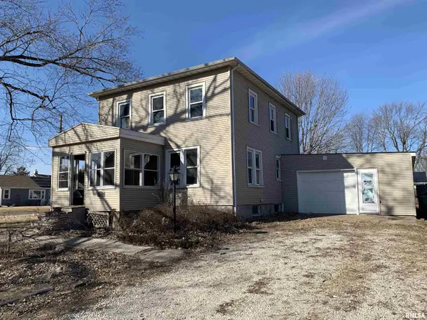 1415 Conger ST, Galesburg, IL 61401