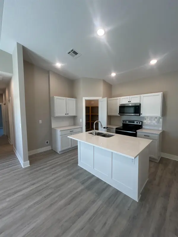 12805 E Blake St, Wichita, KS 67230