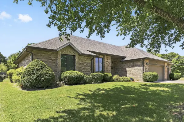 509 N Niangua DR, Nixa, MO 65714