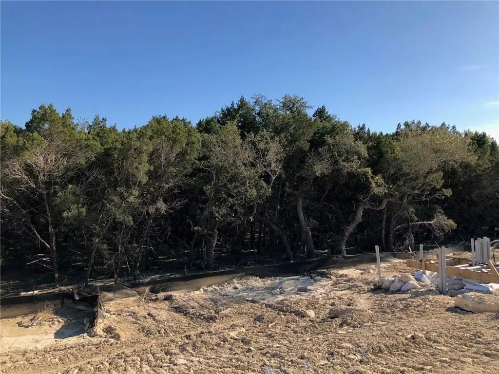 15124 Grumbles LN, Bee Cave, TX 78738